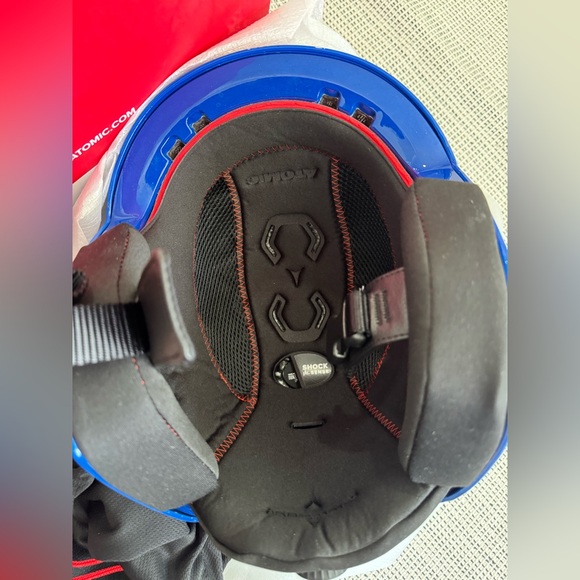 ATOMIC
Redster Mikaela Junior Helmet - Blue - M/L - Picture 12 of 14